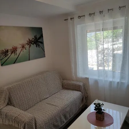 Apartment Mira 1